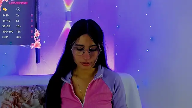 NayeCloud online show from February 2026 01:15:02 AM