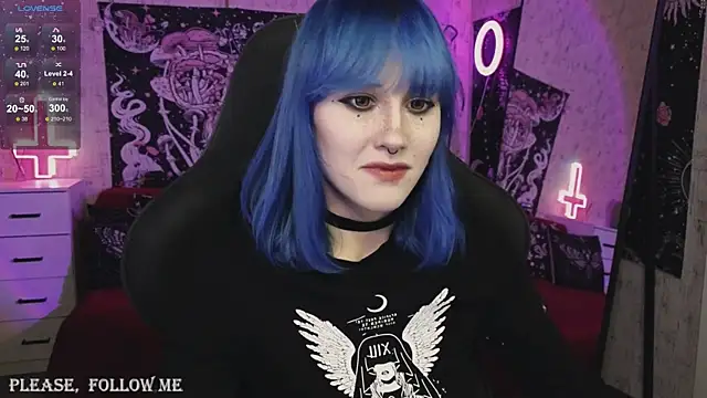 Snapshot of little_Elika chatting on December 2024 09:57:01 PM little Elika online show from December 2024 09:57:01 PM