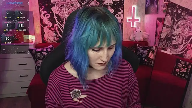 Snapshot of little_Elika chatting on November 2025 09:57:02 PM little Elika online show from November 2025 09:57:02 PM