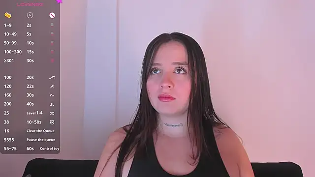 Sabrina Lennox online show from October 2025 06:11:02 AM