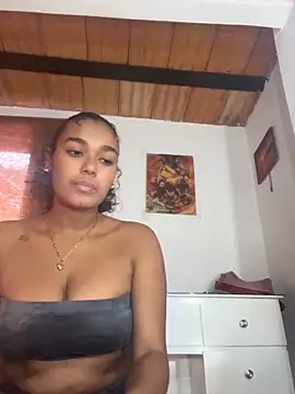 Snapshot of aleja_montiel__ chatting on March 2025 01:06:02 PM aleja montiel online show from March 2025 01:06:02 PM