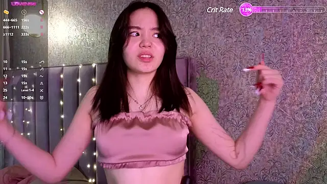 Snapshot of TaiteGloss chatting on December 2024 04:11:01 PM TaiteGloss online show from December 2024 04:11:01 PM