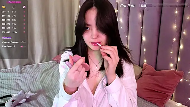 Snapshot of TaiteGloss chatting on December 2024 07:09:02 PM TaiteGloss online show from December 2024 07:09:02 PM