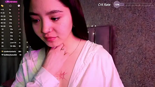 Snapshot of TaiteGloss chatting on December 2024 10:12:01 PM TaiteGloss online show from December 2024 10:12:01 PM