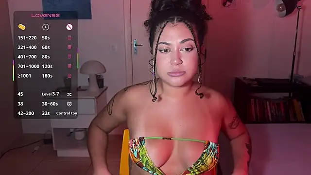 Snapshot of ann4montez_ chatting on April 2026 03:45:01 AM ann4montez online show from April 2026 03:45:01 AM