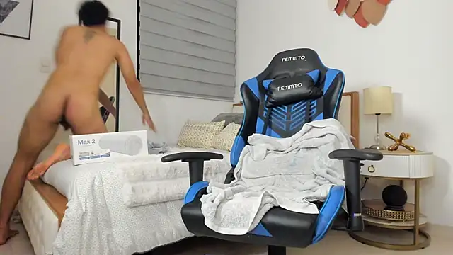 mateoleonee online show from January 2025 07:23:01 AM