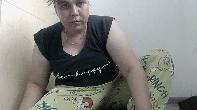Snapshot of VixenBya chatting on June 2026 01:16:02 PM VixenBya online show from June 2026 01:16:02 PM