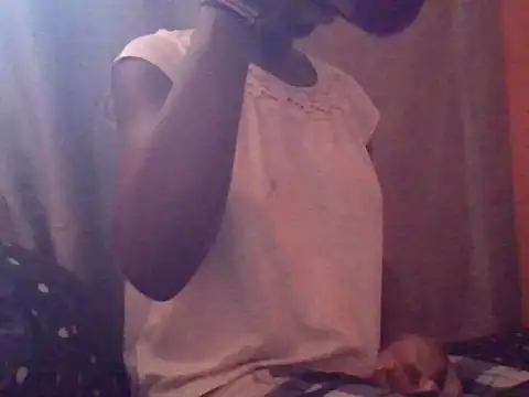 Snapshot of ebonyvalleria1 chatting on April 2026 05:47:01 AM ebonyvalleria1 online show from April 2026 05:47:01 AM