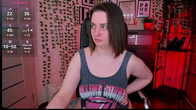 Snapshot of Astarte_Aste chatting on April 2026 06:21:01 PM Astarte Aste online show from April 2026 06:21:01 PM