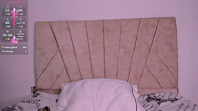 Snapshot of Kaela18 chatting on January 2025 03:33:01 PM Kaela18 online show from January 2025 03:33:01 PM