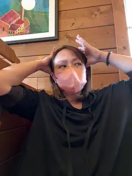 annna annna 2024 online show from April 2026 02:20:02 AM