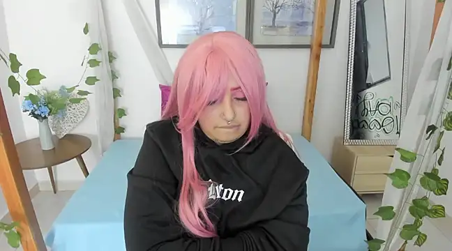 lussyevans24 online show from February 2025 06:19:01 AM