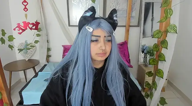 lussyevans24 online show from March 2025 10:37:01 AM