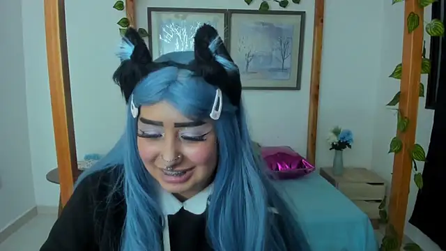 lussyevans24 online show from March 2025 10:06:02 AM