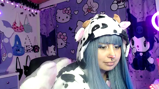 lussyevans24 online show from September 2025 03:43:01 AM