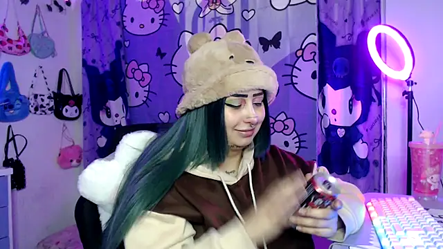 lussyevans24 online show from October 2025 05:46:01 AM