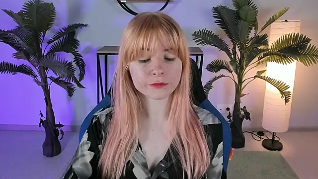 LexiWenford online show from March 2025 03:01:01 AM