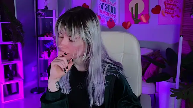 Snapshot of LexiWenford chatting on March 2026 02:45:02 AM LexiWenford online show from March 2026 02:45:02 AM