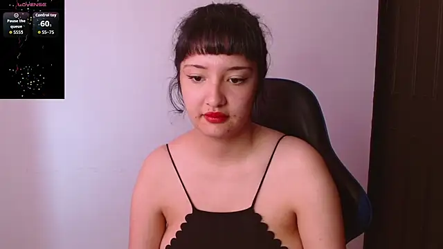 Snapshot of alexaa08 chatting on April 2026 02:14:01 PM alexaa08 online show from April 2026 02:14:01 PM