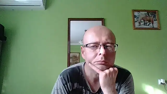 Snapshot of Tiger202441 chatting on May 2026 04:12:02 PM Tiger202441 online show from May 2026 04:12:02 PM