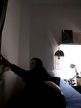 Dennis 2024 online show from January 2025 03:05:02 AM