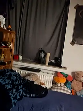 Dennis 2024 online show from October 2025 04:46:02 AM