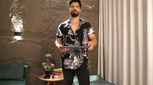 DannSaenz online show from March 2025 09:00:02 PM