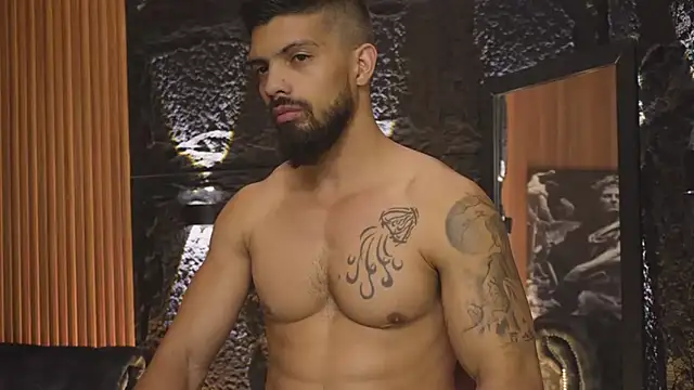 DannSaenz online show from October 2025 03:12:02 PM