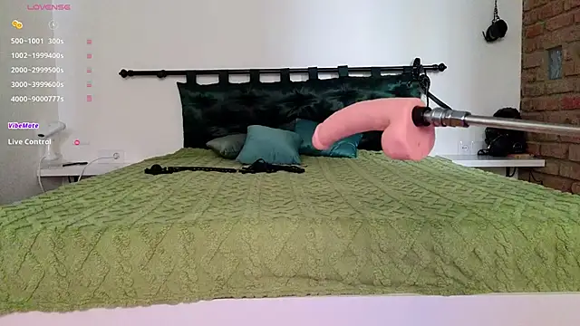 Snapshot of Kurama_Katana chatting on October 2025 11:13:02 AM Kurama Katana online show from October 2025 11:13:02 AM