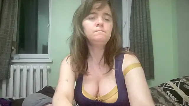 Diamond Tyler online show from April 2026 05:40:01 PM