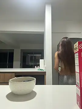 Snapshot of DanielaSaenz0 chatting on April 2026 02:31:01 AM DanielaSaenz0 online show from April 2026 02:31:01 AM