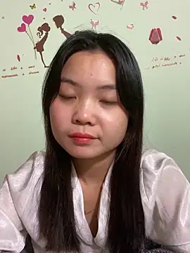 Snapshot of Maeve2k5 chatting on December 2024 03:26:01 PM Maeve2k5 online show from December 2024 03:26:01 PM