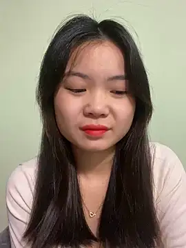 Snapshot of Maeve2k5 chatting on January 2025 12:33:01 AM Maeve2k5 online show from January 2025 12:33:01 AM