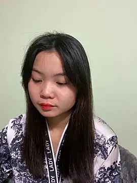 Snapshot of Maeve2k5 chatting on January 2025 11:57:01 AM Maeve2k5 online show from January 2025 11:57:01 AM