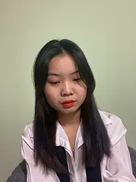 Snapshot of Maeve2k5 chatting on January 2025 12:38:02 AM Maeve2k5 online show from January 2025 12:38:02 AM