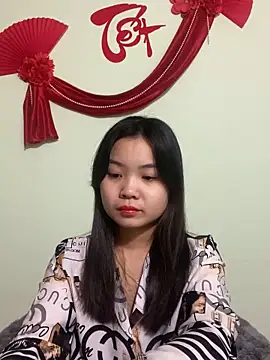 Snapshot of Maeve2k5 chatting on January 2025 12:17:01 AM Maeve2k5 online show from January 2025 12:17:01 AM