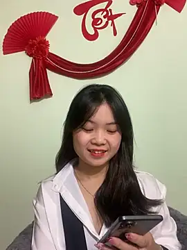 Snapshot of Maeve2k5 chatting on January 2025 06:38:02 AM Maeve2k5 online show from January 2025 06:38:02 AM