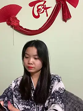 Snapshot of Maeve2k5 chatting on January 2025 12:46:02 AM Maeve2k5 online show from January 2025 12:46:02 AM