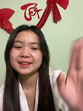 Snapshot of Maeve2k5 chatting on February 2025 03:21:02 AM Maeve2k5 online show from February 2025 03:21:02 AM