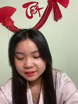 Snapshot of Maeve2k5 chatting on February 2025 12:47:02 AM Maeve2k5 online show from February 2025 12:47:02 AM