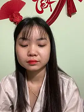 Snapshot of Maeve2k5 chatting on February 2025 12:51:02 AM Maeve2k5 online show from February 2025 12:51:02 AM