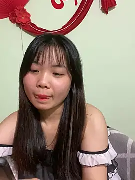 Snapshot of Maeve2k5 chatting on February 2025 04:11:02 PM Maeve2k5 online show from February 2025 04:11:02 PM