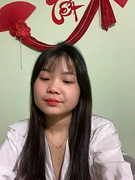 Snapshot of Maeve2k5 chatting on February 2025 12:55:02 PM Maeve2k5 online show from February 2025 12:55:02 PM