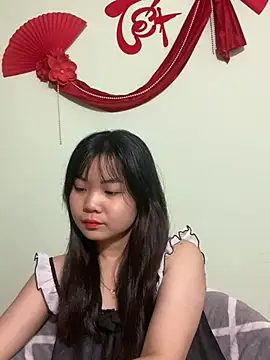 Snapshot of Maeve2k5 chatting on February 2025 01:26:01 AM Maeve2k5 online show from February 2025 01:26:01 AM