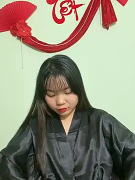 Snapshot of Maeve2k5 chatting on March 2025 02:19:02 AM Maeve2k5 online show from March 2025 02:19:02 AM