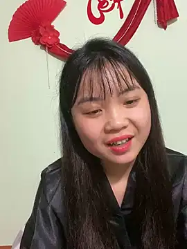 Snapshot of Maeve2k5 chatting on March 2025 05:23:02 AM Maeve2k5 online show from March 2025 05:23:02 AM