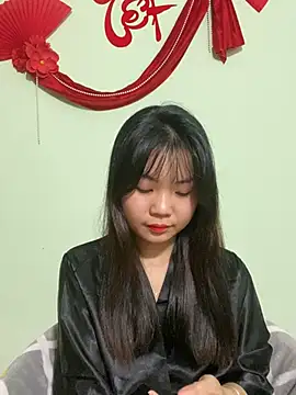 Snapshot of Maeve2k5 chatting on March 2025 12:22:01 PM Maeve2k5 online show from March 2025 12:22:01 PM