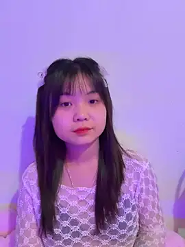 Snapshot of Maeve2k5 chatting on September 2025 09:42:02 AM Maeve2k5 online show from September 2025 09:42:02 AM