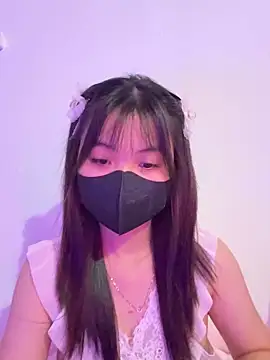 Snapshot of Maeve2k5 chatting on September 2025 01:29:02 AM Maeve2k5 online show from September 2025 01:29:02 AM