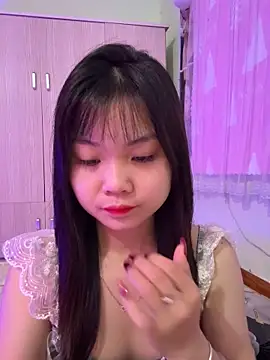 Snapshot of Maeve2k5 chatting on October 2025 01:06:02 AM Maeve2k5 online show from October 2025 01:06:02 AM